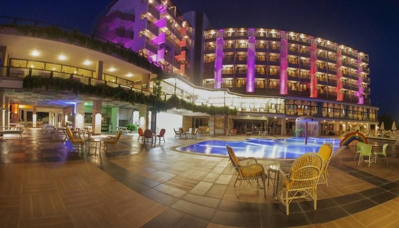 Akropol Resort & Spa Otel